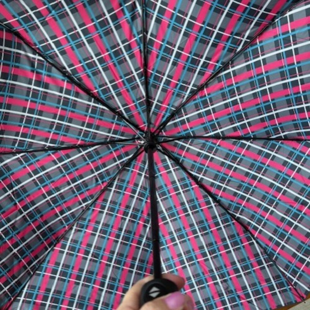 Tupperware branded umbrella
